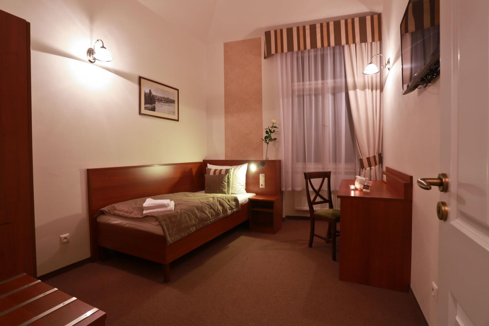 Hotel Svaty Jan Πράγα Εξωτερικό φωτογραφία